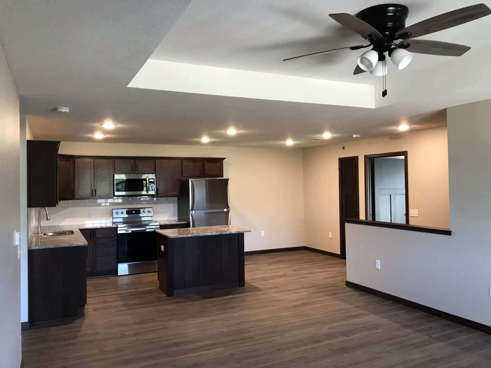3125 Gateway Dr