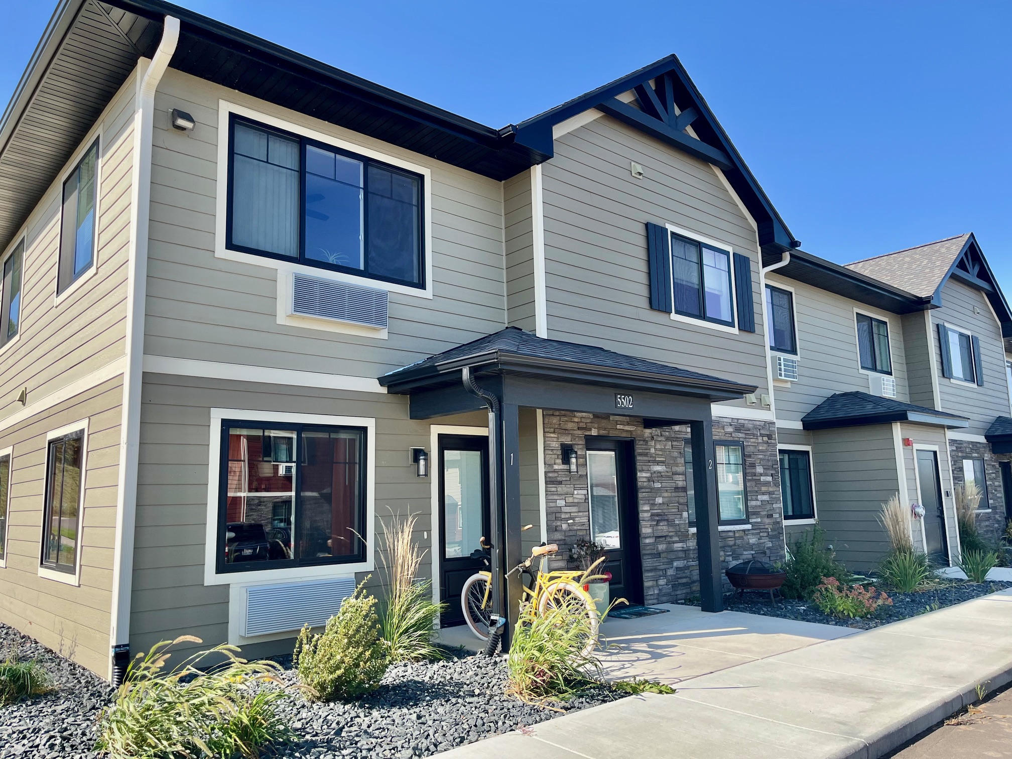 Property thumbnail image